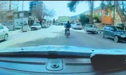 Aranan firari motosiklet sürerken polise yakalandı