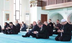 Depremde vefat edenler Mevlid programıyla anıldı