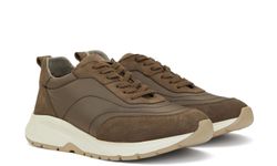 Divarese kadın ve erkek ayakkabı koleksiyonunu tanıttı