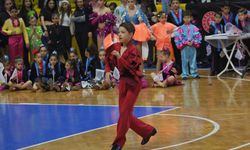 Mersin'de TDSF 'Karayip Danslar-Salsa 3. Etap' yarışması yapıldı