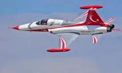 Türk Yıldızları Adana’da Gençlerle