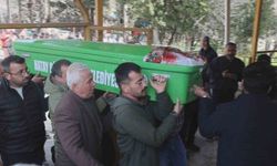 Yürek burkan kazada hamile kadını 5 ay önce evlendiği eşinden ölüm ayırdı