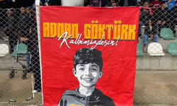 Adnan Göktürk’e Tribünde Vefa