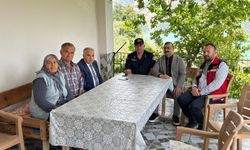 Anamur Kaymakamı Kemal Duru, şehit ailelerine ziyarette bulundu