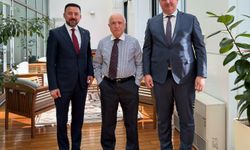 Düziçi Heyeti Cemil Çiçek ile Bir Araya Geldi