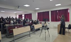 Gazeteci  Atayeter Geleceğin İletişimcilerine Işık Oldu