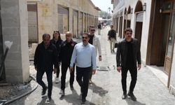 Hatay Valisi Masatlı, restorasyon ve rekonstrüksiyonu süren çarşılarda incelemelerde bulundu