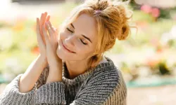 Hormonal Dengenin Günlük Yaşama Etkileri: Belirtiler ve Dikkat Edilmesi Gerekenler