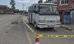 Mersin'de babasının kullandığı minibüsün çarptığı çocuk hayatını kaybetti
