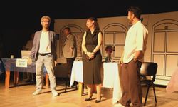 Mersin'de öğretmenlerden oluşan tiyatro topluluğu yeni gösterilere hazırlanıyor