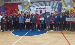 Osmaniye'de Okul Sporları Dart Yıldız ve Gençler Grup Birinciliği müsabakaları başladı