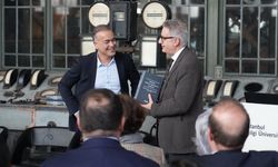 Prof. Dr. Turgut Tarhanlı onuruna yazılan kitap takdim edildi