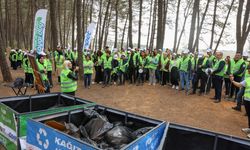 'Sıfır Atık ile Doğaya Saygı Duy' projesi kapsamında İstanbul'da çevre temizliği yapıldı