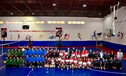 Silifke ilçesinde 23 Nisan Voleybol Turnuvası düzenlendi