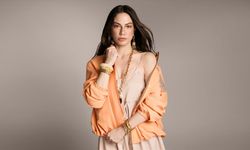 Trendyolmilla'nın yeni marka yüzü Demet Özdemir oldu