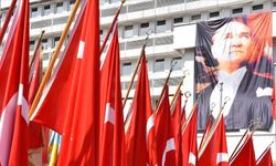 Siyasilerden Gençlik Vurgulu 19 Mayıs Kutlamaları