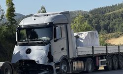 Antalya-Isparta kara yolundaki kazada 2 kişi hayatını kaybetti