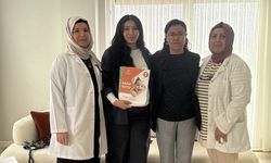 Antalya'da 'Her Gebeye Bir Ebe' uygulaması kapsamında ev ziyaretleri başladı