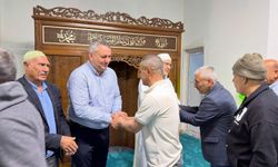 Başkan İba Vatandaşlarla Bayramlaştı