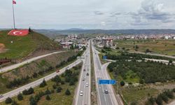 Bayram Yolculuğunda Trafik Hareketliliği