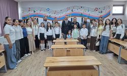 Erzin’de Eğitim Ziyareti: Kaymakam Özaydın Öğrencilerle Buluştu