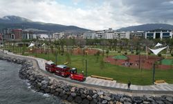 Hatay İskenderun sahilinde 'Gezi Treni' hizmete alındı