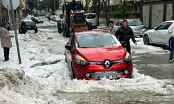 Isparta'da dolu yağışı etkili oldu