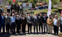 Karacaoğlan Hatıra Ormanı’nda Fidan Dikildi