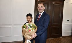 Kaymakam Dolu Başarılı Öğrencileri Ağırladı