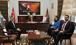 Vali Serdengeçti Akademisyenleri Kabul Etti