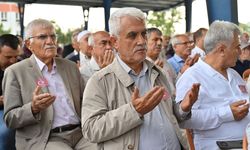 Osmaniye'de hacı adayları dualarla uğurlandı