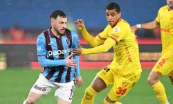 Trabzonspor 10 Kişiyle Son Dakikada Puan Aldı