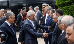Ulaştırma ve Altyapı Bakanı Uraloğlu, AK Parti Mersin İl Başkanlığını ziyaretinde konuştu: