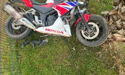 Alanya'da refüje çarpan motosikletin sürücüsü öldü