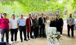 Başkan Yumrutepe Yeğeninin Nikâhını Kıydı