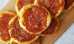 Osmaniye’de Antakya usulü biberli ekmek tarifi ilgi gördü