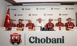 Chobani kurucusu ve CEO'su Ulukaya'dan memleketinin takımı Erzincanspor'a destek