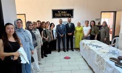 CHP Heyeti Halk Eğitim Sergisini Ziyaret Etti