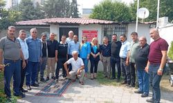 Esenevler Muhtarı Gülay Ersoy Rozetini Taktı
