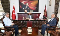 Kadirli Ticaret Borsası'ndan Vali Serdengeçti'ye Ziyaret