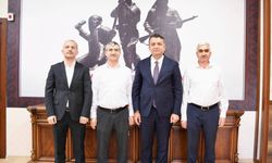 Kaymakam Keklik, Hayrat Vakfı Yöneticilerini Ağırladı