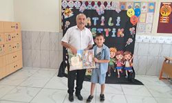 MHP Düziçi Teşkilatı Karne Sevincini Paylaştı