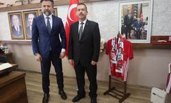 MHP Finike İlçe Başkanlığına Mehmet Ali Yalçın atandı