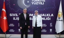 Milletvekili Gülsoy’dan Belgin Uygur’a hac ziyareti
