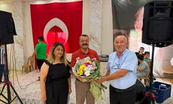 Ökkeş Aksoy Öğrencilerin Mezuniyet Sevincine Ortak Oldu