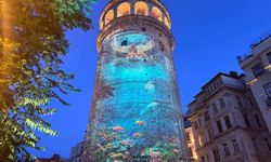 Sıfır Atık Haftası kapsamında Galata Kulesi'nde mapping gösterisi yapıldı
