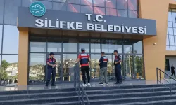 Silifke Belediyesi'nde Şafak Operasyonu: Başkan Gözaltında