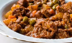 Osmaniye'de Tas Kebabı Sofraları Süslüyor