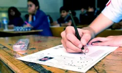 YKS’de İkinci Gün Heyecanı: AYT ve YDT Oturumları Bugün Yapılıyor