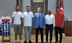 Gazetecilerden Emniyet Müdürü Loğoğlu'na anlamlı ziyaret